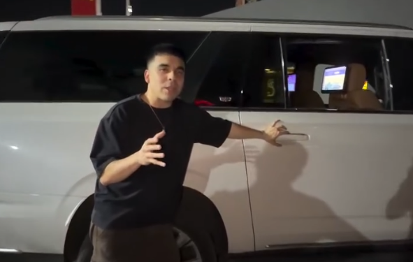 EXHIBE RAPERO INSEGURIDAD EN MONTERREY; CRISTALEAN 2 CAMIONETAS A MC DAVO EN GONZALITOS