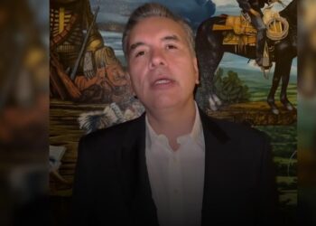 CONFIRMA WALDO DENUNCIA CONTRA KARINA BARRÓN POR ‘MONTAJE Y FABRICACIÓN DE HECHOS’