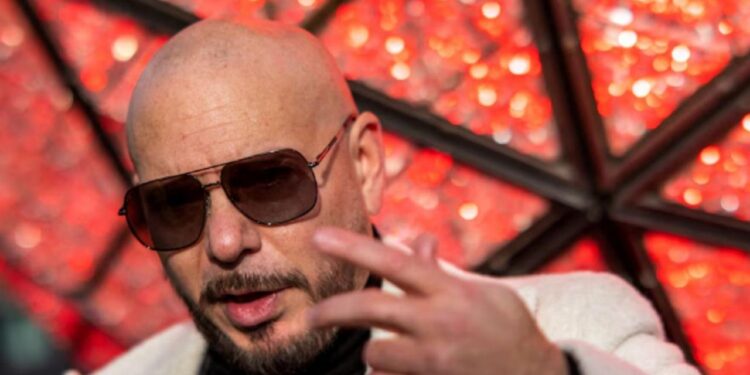 MR. WORLDWIDE ESTÁ DE VUELTA: PITBULL LANZA SU “I’M BACK TOUR” PARA RECORRER EL MUNDO ESTE 2026