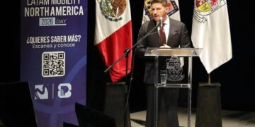 PIDE SAMUEL A ESPECIALISTAS SOLUCIONES EN MOVILIDAD; INAUGURA FORO LATINOAMERICANO 2 PIDE SAMUEL A ESPECIALISTAS SOLUCIONES EN MOVILIDAD; INAUGURA FORO LATINOAMERICANO