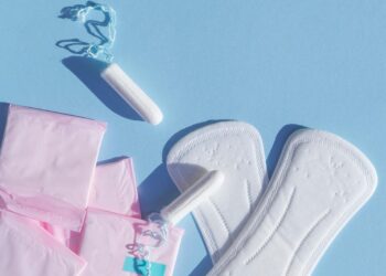 LA SUPREMA CORTE FRENA LA AMPLIACIÓN DE TASA CERO EN PRODUCTOS MENSTRUALES TRAS RECHAZAR AMPARO DE EMPRESA RETAIL