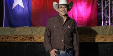 DEL ESCENARIO AL CONGRESO; GANA BOBBY PULIDO ELECCIÓN PRIMARIA EN TEXAS 2 DEL ESCENARIO AL CONGRESO; GANA BOBBY PULIDO ELECCIÓN PRIMARIA EN TEXAS