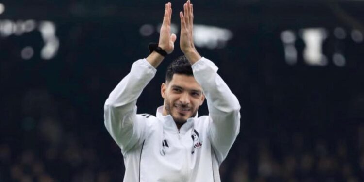 EL LOBO SE QUEDA EN EUROPA: RAÚL JIMÉNEZ RECHAZA REGRESO INMEDIATO A LA LIGA MX PARA SEGUIR EN EL ELITE