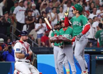 EE. UU. ROMPE LA HEGEMONÍA MEXICANA: MÉXICO PIERDE EL INVICTO EN UN DUELO DE TITANES EN EL CLÁSICO MUNDIAL