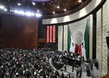 FISCALIZACIÓN TOTAL: LA REFORMA DE SHEINBAUM BUSCA ELIMINAR EL EFECTIVO Y RASTREAR CADA PESO EN LAS CAMPAÑAS