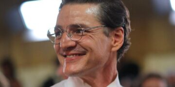 LUCES, CÁMARA Y ADIÓS A SONORA: PEDRO PASCAL CONCLUYE EL RODAJE DE “DE NOCHE” EN CANANEA