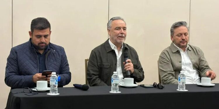 ADVIERTE RAMÍREZ CUÉLLAR QUE PRI ESTÁ EN RIESGO DE PERDER SU REGISTRO; SEÑALA MORENISTA QUE EL TRICOLOR MANTIENE ALIANZA DE FACTO CON EL PAN EN NL