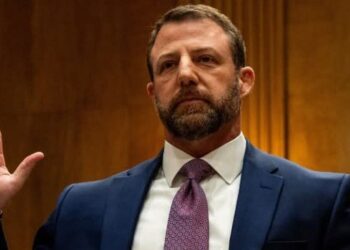 NUEVO RUMBO EN SEGURIDAD NACIONAL: EL SENADO DE EE. UU. CONFIRMA A MARKWAYNE MULLIN