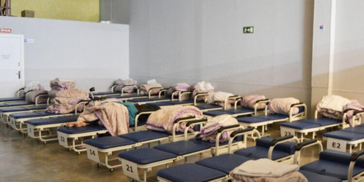 NUEVA YORK APUESTA POR LA DIGNIDAD: NYC ABRIRÁ SU PRIMER CENTRO EXCLUSIVO PARA MUJERES SIN HOGAR