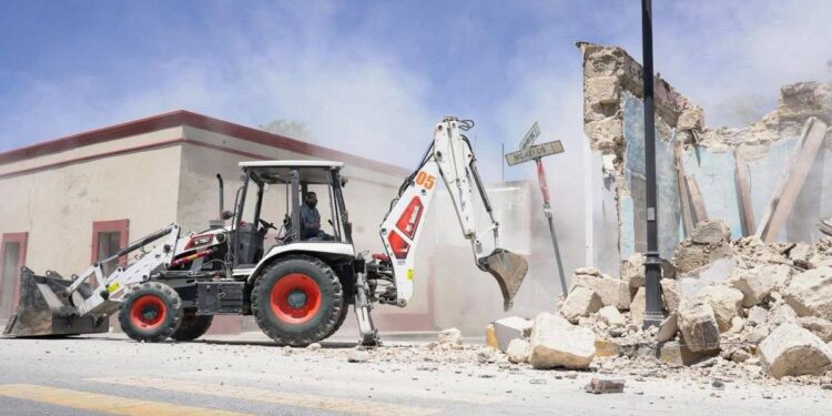 POLÉMICA EN PESQUERÍA POR DEMOLICIÓN DE INMUEBLES; ACUSA INAH DAÑOS A PATRIMONIO PARA CONSTRUIR TORRE ADMINISTRATIVA