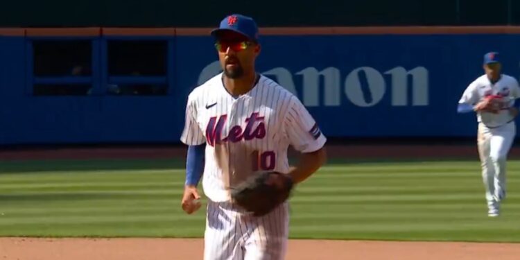 PODER METROPOLITANO EN EL OPENING DAY: NUEVA YORK DESTROZA EL ARRANQUE DE PAUL SKENES 1 PODER METROPOLITANO EN EL OPENING DAY: NUEVA YORK DESTROZA EL ARRANQUE DE PAUL SKENES