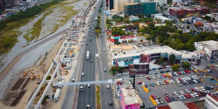 ATORA ADRIÁN PUENTE DEL METRO; ASEGURA PRIISTA QUE PASO PEATONAL PARA CONECTAR MORONES CON ESTACIÓN ISSSTE NO TIENE PERMISO DE SU ADMINISTRACIÓN
