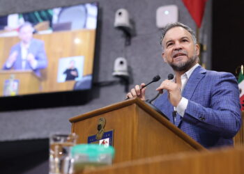 APRUEBA CONGRESO REFORMA PARA IMPULSAR CAMPAÑAS PARA DISPONER CORRECTAMENTE LAS COLILLAS DE CIGARRO; AVALAN PROPUESTA DE MARIO SALINAS