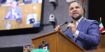 APRUEBA CONGRESO REFORMA PARA IMPULSAR CAMPAÑAS PARA DISPONER CORRECTAMENTE LAS COLILLAS DE CIGARRO; AVALAN PROPUESTA DE MARIO SALINAS