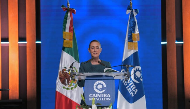 REGRESA SHEINBAUM A MONTERREY; ASISTIRÁ PRESIDENTA A ASAMBLEA DE CAINTRA DURANTE VISITA EXPRÉS