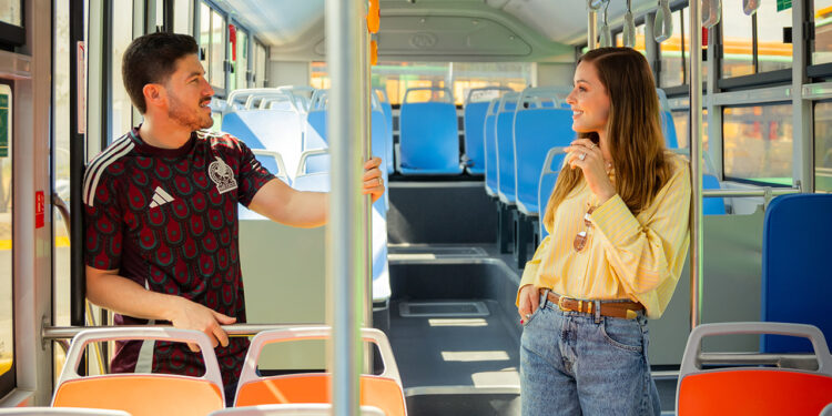 ENTREGAN SAMUEL Y MARIANA CAMIONES NUEVOS; BENEFICIARÁN A USUARIOS DE 5 MUNICIPIOS 1 ENTREGAN SAMUEL Y MARIANA CAMIONES NUEVOS; BENEFICIARÁN A USUARIOS DE 5 MUNICIPIOS