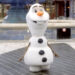 OLAF SE VUELVE VIRAL TRAS FALLA EN SU ANIMATRÓNICO DURANTE SU DEBUT EN DISNEYLAND PARIS