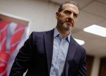 ENVIARÁ ADRIÁN PIPAS… ¡A ZONA RURAL DE NL! EXCEDE PRIÍSTA JURISDICCIÓN PARA PROMOVER ASPIRACIONES POR LA GUBERNATURA; DICE QUE BUSCA EVITAR DESHIDRATACIÓN Y DEPRESIÓN