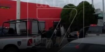 EJECUTAN A HOMBR FRENTE A PALACIO FEDERAL EN GUADALUPE 2 EJECUTAN A HOMBR FRENTE A PALACIO FEDERAL EN GUADALUPE