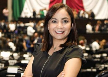 PROPONE IRAÍS REFORMA LABORAL PARA RESIDENTES DE MEDICINA; PRESENTA DIPUTADA FEDERAL INICIATIVAS PARA ESTABLECER CONDICIONES DIGNAS