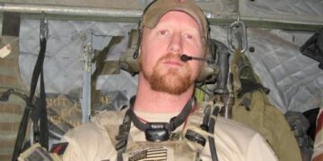 LLAMADO A LA PRUDENCIA: EX NAVY SEAL PIDE A TRUMP “TOMAR UN RESPIRO” ANTE LA ESCALADA CON IRÁN