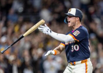 PODER CEMENTERO EN PETCO PARK: GAVIN SHEETS SENTENCIA A LOS ROCKIES CON UN WALK-OFF DRAMÁTICO