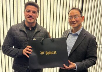 PRESUME SAMUEL INVERSIÓN ‘FUERA DE SERIE’; SUMA 3 BILLONES DE DÓLARES TRAS GIRA POR ASIA