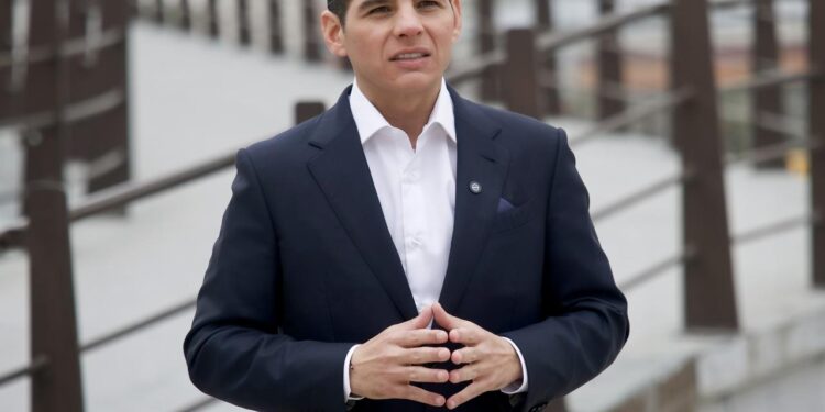 INSPECCIONA ESTADO EMISIONES DE PLOMO; ADVIERTE MIKE FLORES QUE PROCEDERÁN CONTRA FUENTES DE CONTAMINACIÓN.