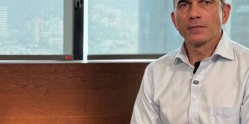 DAN AMPARO A LOBATÓN … ¡CON 79 DENUNCIAS!; EVITA ORDEN DE APREHENSIÓN PROPIETARIO DE PROYECTOS 9