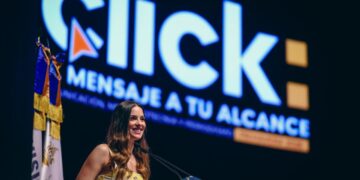 IMPARTE MARIANA RODRÍGUEZ ‘EL PODER DE LA COMUNICACIÓN’ ANTE ALUMNOS DE LA UANL;AFIRMA TITULAR DE AMAR A NL QUE TODAS Y TODOS PODEMOS CAMBIARLE LA VIDA A ALGUIEN’