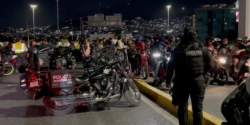 LANZA MONTERREY OPERATIVO CONTRA MOTOCICLISTAS; ASEGURAN MÁS DE 50 MOTOS DURANTE RODADA