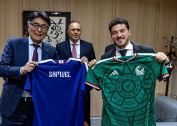 SE REÚNE SAMUEL CON DIRECTIVOS DE LA SELECCIÓN DE JAPÓN; JUGARÁN PARTIDO MIL DE LA FIFA EN NUEVO LEÓN