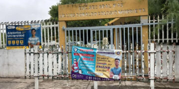 ALARMA EN SECUNDARIA DE SAN NICOLÁS: AMENAZA DE TIROTEO ACTIVA DESPLIEGUE POLICIACO