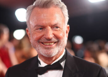 SAM NEILL CELEBRA SU RECUPERACIÓN Y APUNTA A REGRESAR AL CINE