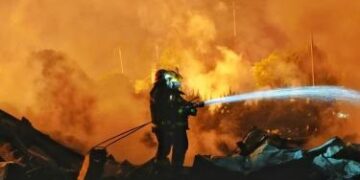 TRAGEDIA EN LIUYANG: EXPLOSIÓN EN FÁBRICA DE PIROTECNIA DEJA 21 MUERTOS Y DECENAS DE HERIDOS EN CHINA