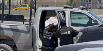 DETIENEN A EX EMPLEADA DE BBVA POR FRAUDE MILLONARIO A ADULTOS MAYORES; LA ACUSAN DE VACIAR CUENTAS HASTA POR 12 MILLONES DE PESOS