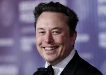 PROMESAS DE ALTO IMPACTO Y DUDAS EN EL MERCADO: ELON MUSK PONE A PRUEBA LA CREDIBILIDAD DE TESLA