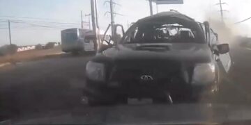 ARMAN POLÉMICA POR EXPLOSIÓN DE CAMIONETA QUE MATÓ A 'EL PAYÍN'; ASEGURA CNN QUE ASESINATO SELECTIVO FUE OPERADO POR LA CIA 2 ARMAN POLÉMICA POR EXPLOSIÓN DE CAMIONETA QUE MATÓ A ‘EL PAYÍN’; ASEGURA CNN QUE ASESINATO SELECTIVO FUE OPERADO POR LA CIA