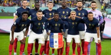 BOMBA EN LES BLEUS: DIDIER DESCHAMPS DEJA FUERA A EDUARDO CAMAVINGA DEL MUNDIAL 2026