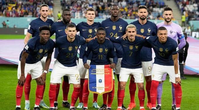 BOMBA EN LES BLEUS: DIDIER DESCHAMPS DEJA FUERA A EDUARDO CAMAVINGA DEL MUNDIAL 2026 1 BOMBA EN LES BLEUS: DIDIER DESCHAMPS DEJA FUERA A EDUARDO CAMAVINGA DEL MUNDIAL 2026