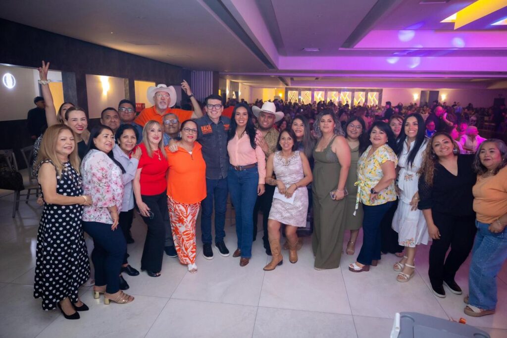 RECONOCE MC A MAESTROS DE SAN NICOLÁS; FESTEJAN ALE MORALES, COLOSIO Y EQUIPO NARANJA A MÁS DE MIL DOCENTES 2 Reconoce MC a maestros de San Nicolás