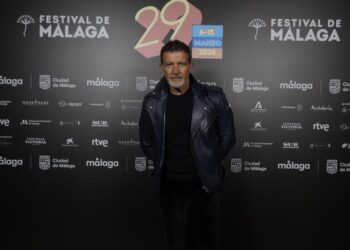 FALSO DÉFICIT EN MÁLAGA: ANTONIO BANDERAS DESMIENTE CATEGÓRICAMENTE ESTAR EN BANCARROTA