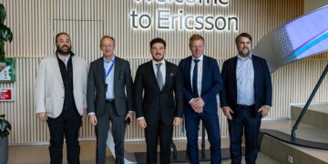 GESTIONA SAMUEL EXPANSIONES DE GIGANTES SUECOS; SE REÚNE CON DIRECTIVOS DE SCANIA, VOLVO Y ERICSSON. 1 GESTIONA SAMUEL EXPANSIONES DE GIGANTES SUECOS; SE REÚNE CON DIRECTIVOS DE SCANIA, VOLVO Y ERICSSON.