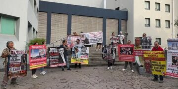 ACUSAN DEFRAUDADOS DE PROYECTOS 9 A FISCALÍA DE PROTEGER A LOBATÓN; ADVIERTEN QUE BLOQUEARÁN AVENIDAS SI NO ES DETENIDO