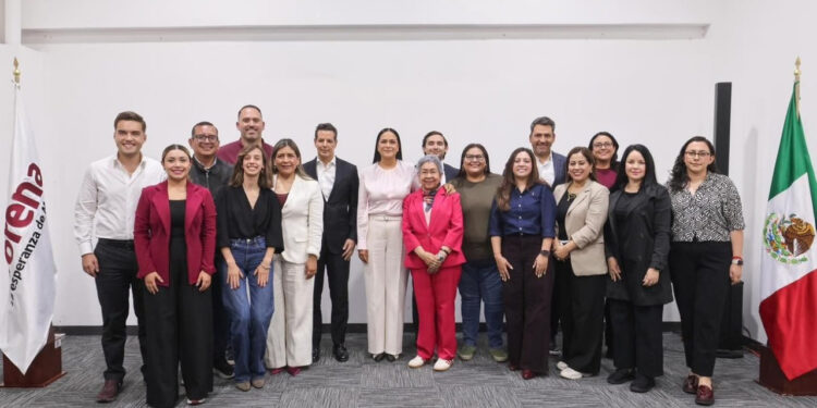 LEEN LA CARTILLA A BANCADA DE MORENA; REÚNE DIRIGENCIA NACIONAL A DIPUTADAS Y DIPUTADOS ANTE DIVISIÓN Y DENUNCIAS INTERNAS EN NUEVO LEÓN 1 LEEN LA CARTILLA A BANCADA DE MORENA; REÚNE DIRIGENCIA NACIONAL A DIPUTADAS Y DIPUTADOS ANTE DIVISIÓN Y DENUNCIAS INTERNAS EN NUEVO LEÓN