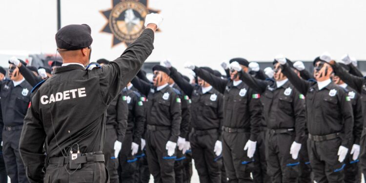 CRECE FUERZA CIVIL; PASA POLICÍA ESTATAL DE 3 MIL ELEMENTOS AL INICIO DE LA ADMINISTRACIÓN A MÁS DE 6 MIL 500 1 CRECE FUERZA CIVIL; PASA POLICÍA ESTATAL DE 3 MIL ELEMENTOS AL INICIO DE LA ADMINISTRACIÓN A MÁS DE 6 MIL 500