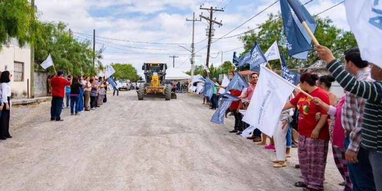 ANUNCIA RAÚL CANTÚ NUEVA PAVIMENTACIÓN; AVANZA PROGRAMA DE OBRAS SIN DEUDA EN SALINAS VICTORIA