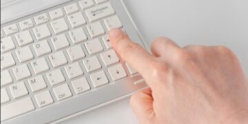 ALERTAN POR FALSOS SISTEMAS CAPTCHA QUE INSTALAN PROGRAMAS MALICIOSOS Y ROBAN INFORMACIÓN 2 ALERTAN POR FALSOS SISTEMAS CAPTCHA QUE INSTALAN PROGRAMAS MALICIOSOS Y ROBAN INFORMACIÓN