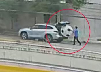 DENUNCIA POR EL ROBO DE UN BALÓN GIGANTE EN SAN LUIS POTOSÍ DIVIDE LA OPINIÓN DE LOS INTERNAUTAS