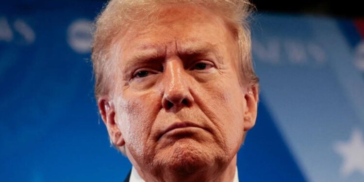 TENSIÓN MÁXIMA EN MEDIO ORIENTE: TRUMP PROMETE RESPUESTA TRAS EL DERRIBO DE UN HELICÓPTERO APACHE EN EL ESTRECHO DE ORMUZ 1 TENSIÓN MÁXIMA EN MEDIO ORIENTE: TRUMP PROMETE RESPUESTA TRAS EL DERRIBO DE UN HELICÓPTERO APACHE EN EL ESTRECHO DE ORMUZ